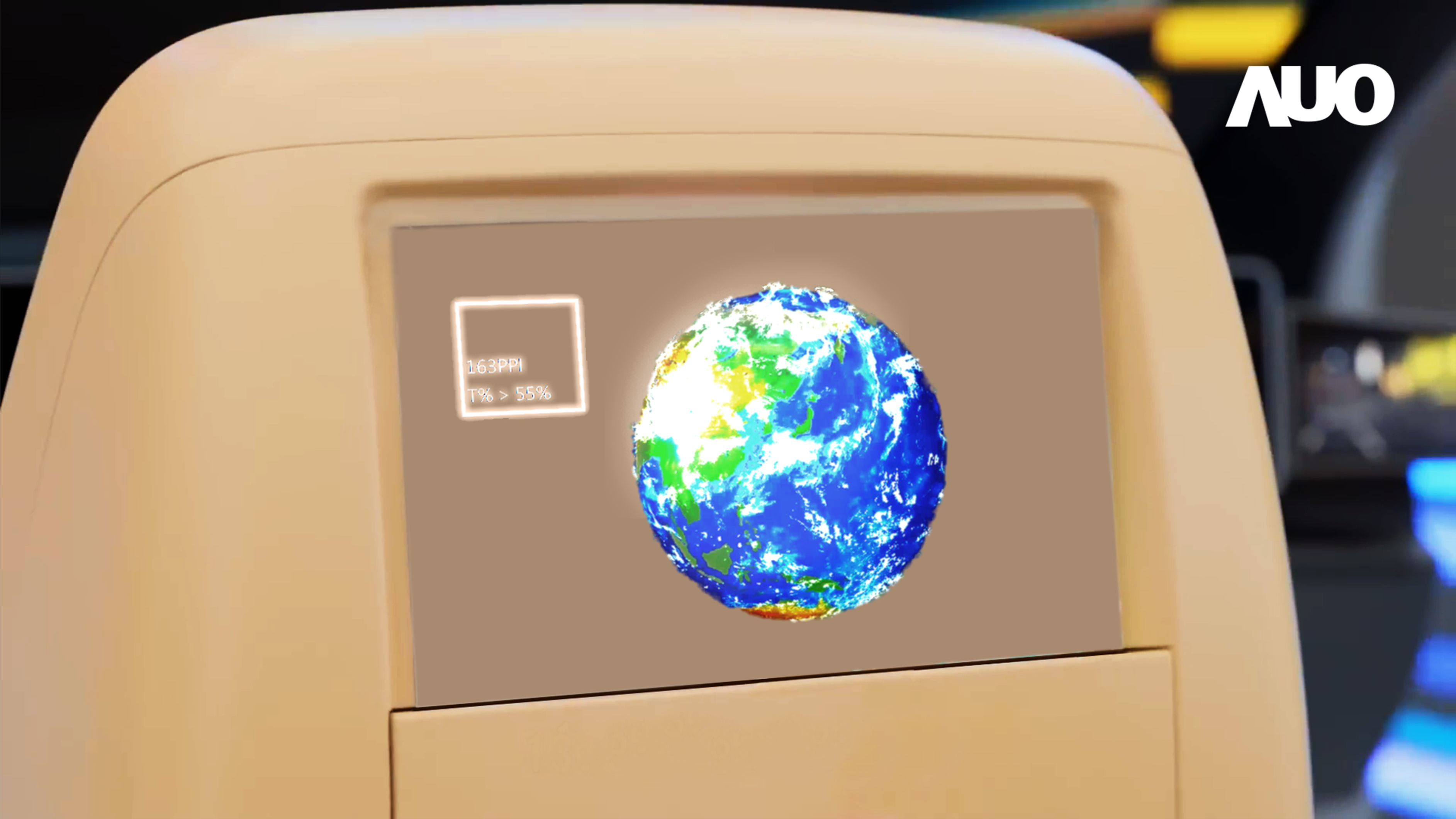 熊猫体育突破设计与制程挑战，推出全球最高分辨率163ppi的13.5吋透明Micro LED面板，并积极布局智能车市场，以期拓展透明显示应用的可能性