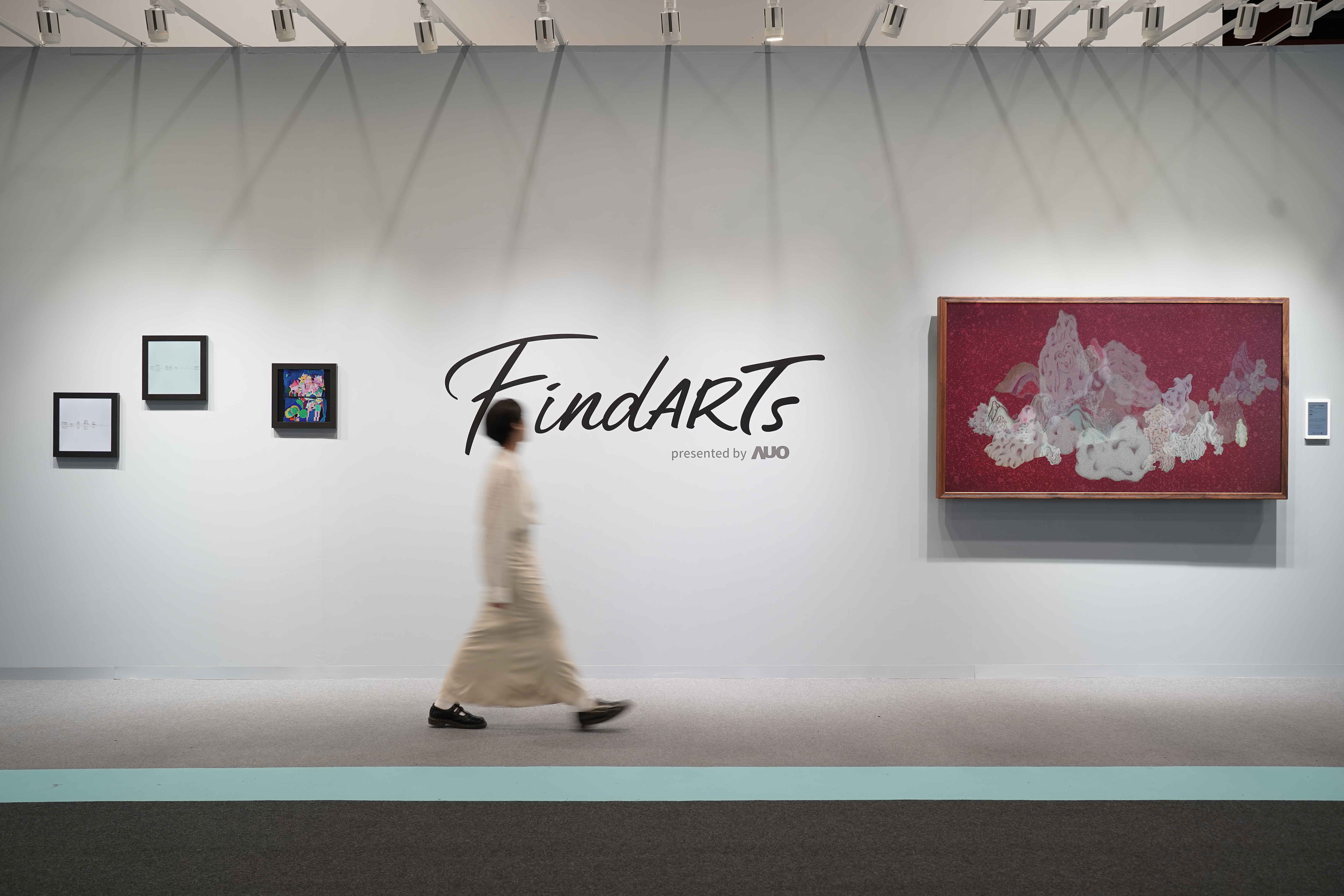 友達FindARTs致力推動數位藝術的多元解決方案，並極積探索科技與藝術的深度融合，將於ART TAIPEI 2024結合臺灣畫廊、生態圈及當代藝術家，將生成式藝術和NFT虛擬作品化作具體的實體呈現，揭開數位藝術領域的創新應用